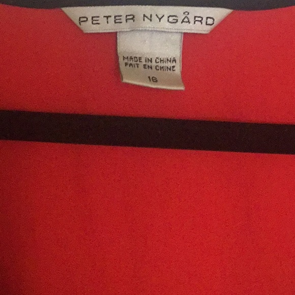 Peter Nygard Red Silk Embroidered Women’s Top - Picture 3 of 11